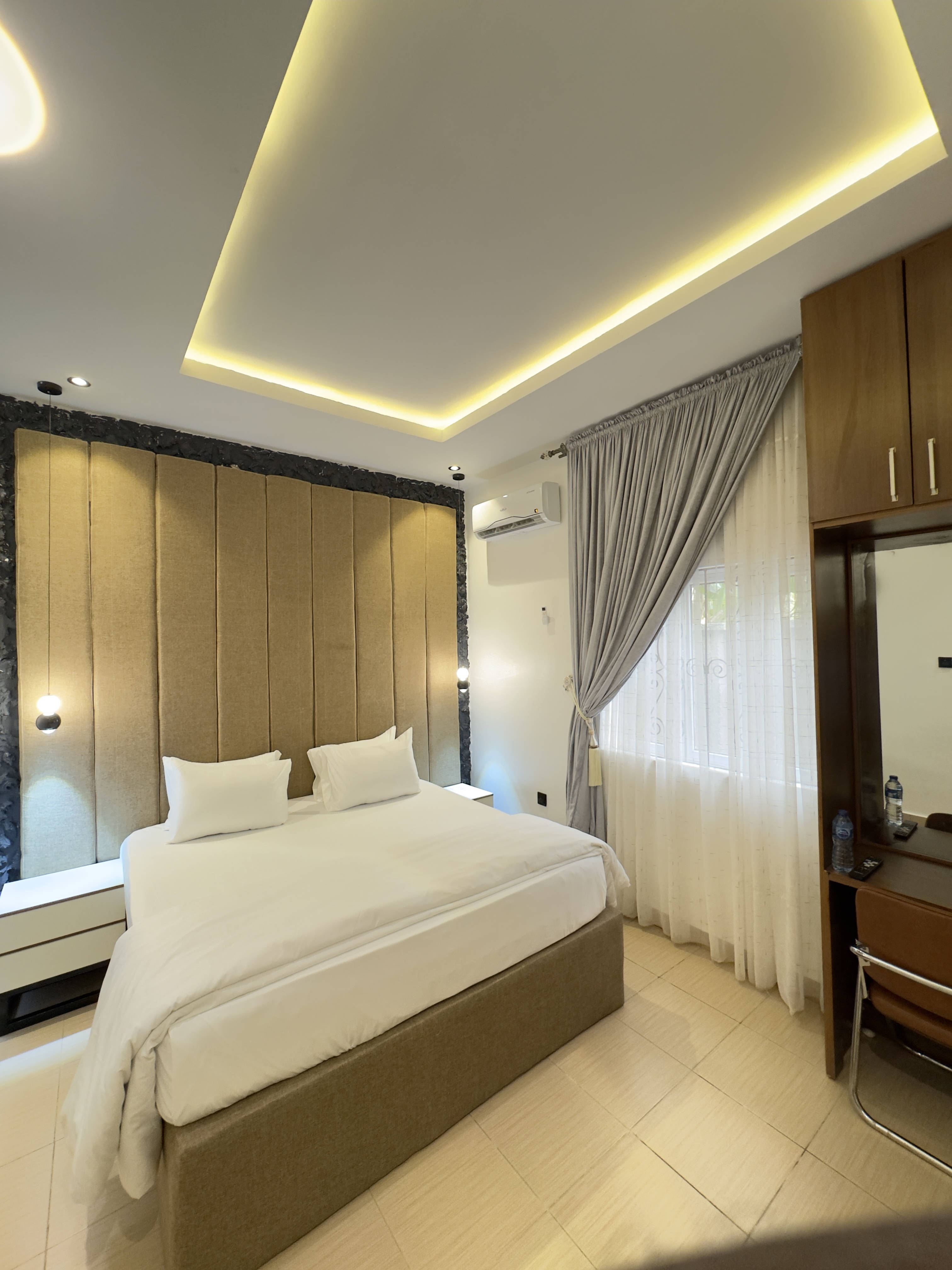 HOMESTYLE: ONE BEDROOM APARTMENT 2
