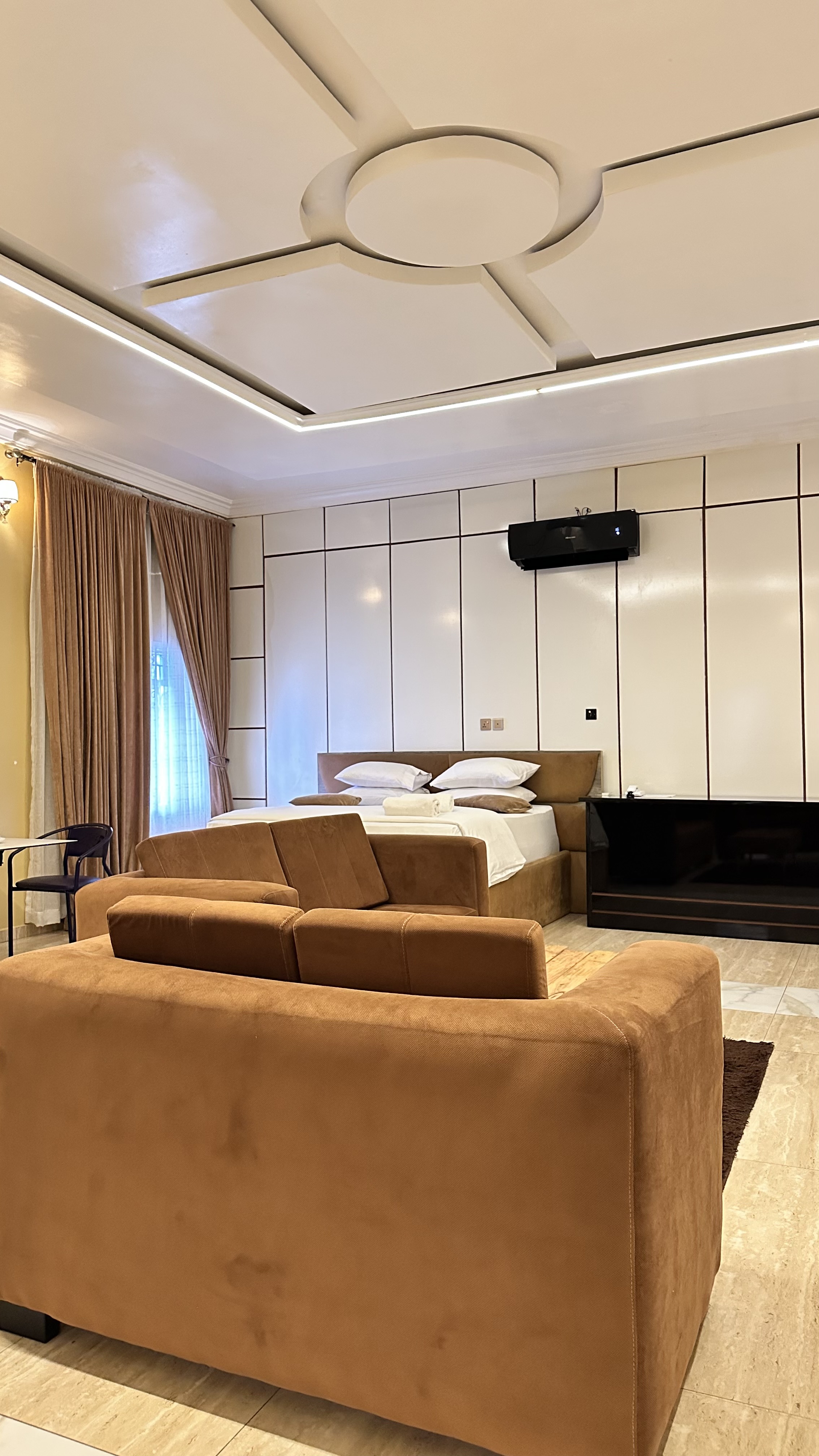 DE TYPICAL DOME (STUDIO APARTMENT)